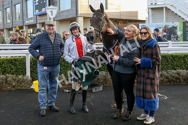 240124-Race 5-Noche Negra-6203 - Race 5