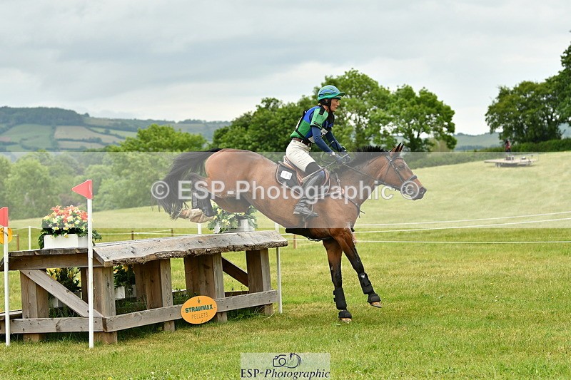 250524A-143242-13743 - C-209-Sarah.Gairdner-WESTPOINT.QUICK.LETS.PARTY