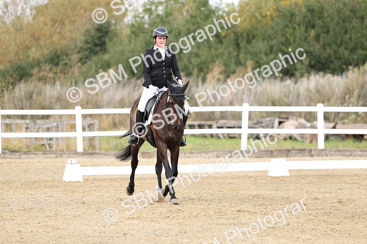 SBM_018187 - Class 16 - Novice 5 - 11.12-12.01