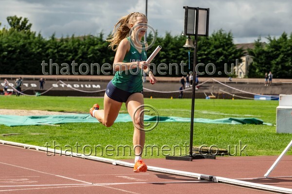 SIAB23-915538 - Track Female Set Two