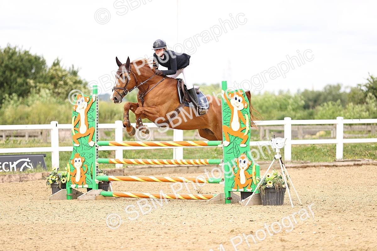 SBM_007361 - Class 18 - Senior 1.05m