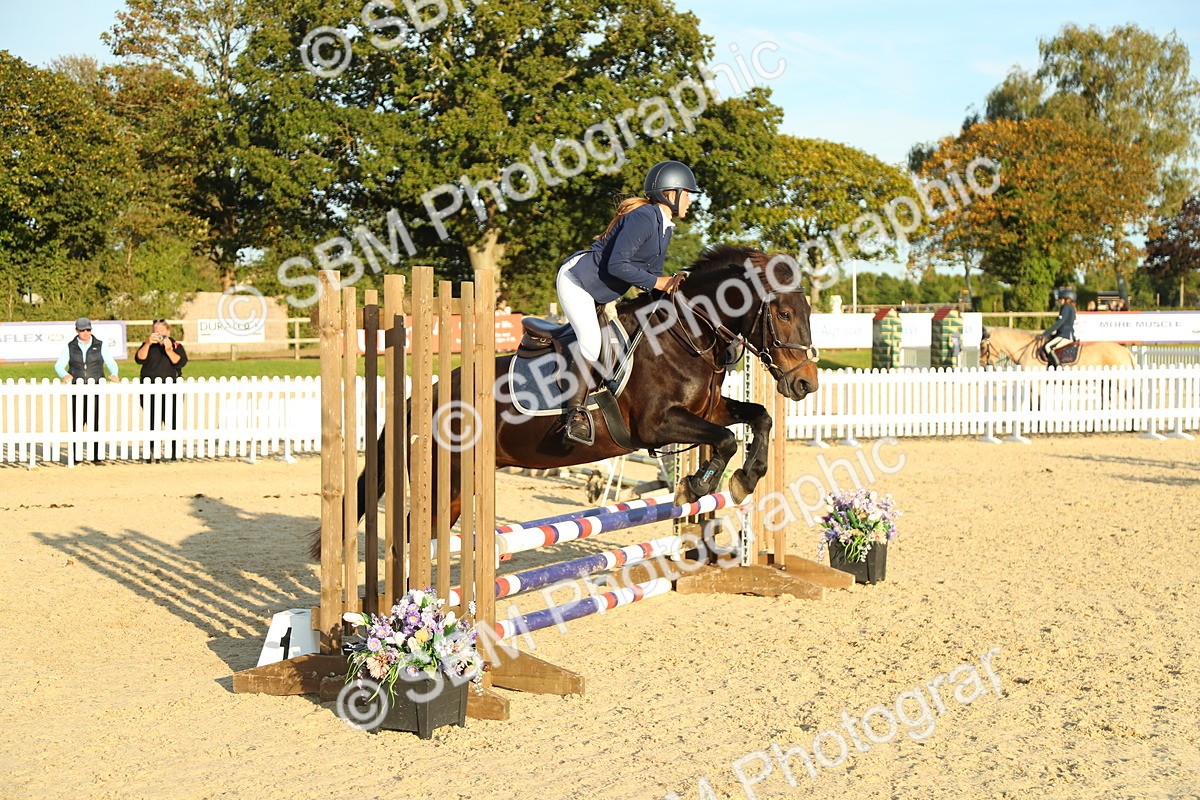 SBM_53823 - J8 - Junior Pony 65cm Championship