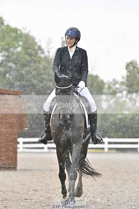 250907-084913-05802 - 027-Amanda.KingInvincible