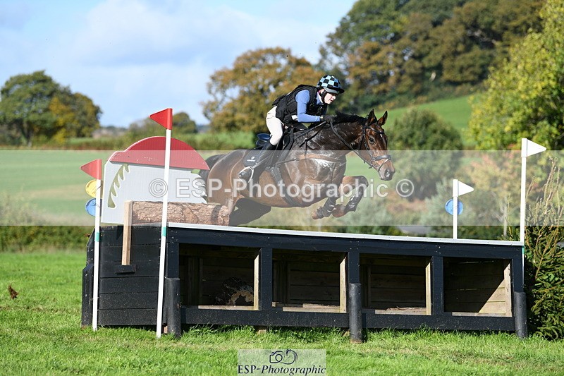 251024A-124927-11723 - B-142-Harry.Hodge