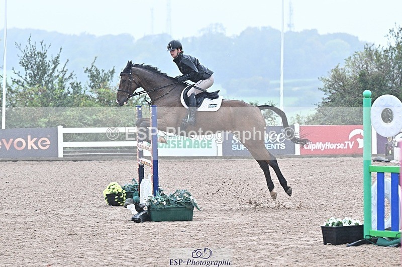 250914-133006-08906 - Cls 37 1.10m Amateur