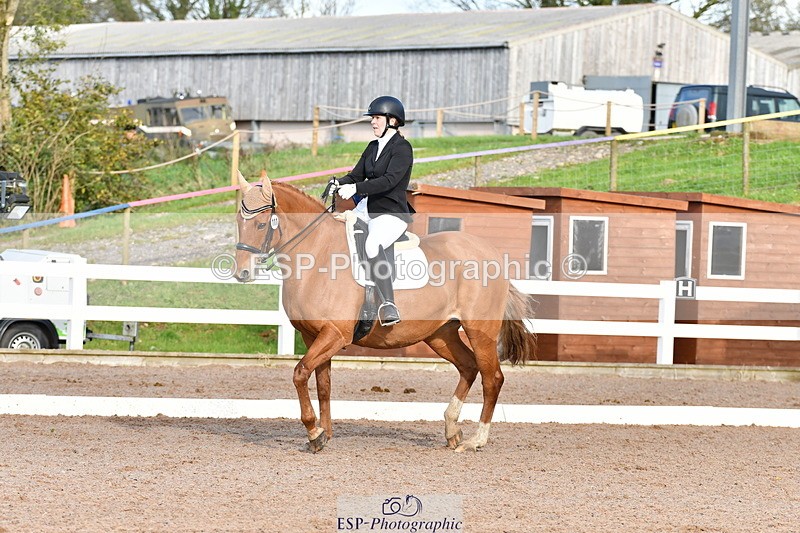 231104A-125254-00582 - Cls 12 Music Medium