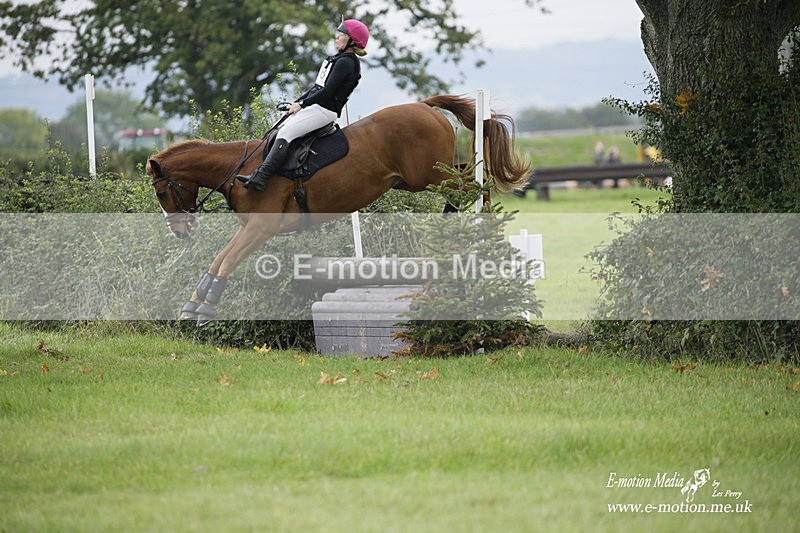  WWHT 171021 2009 - Novice Pairs (0.80m)  17/10/21