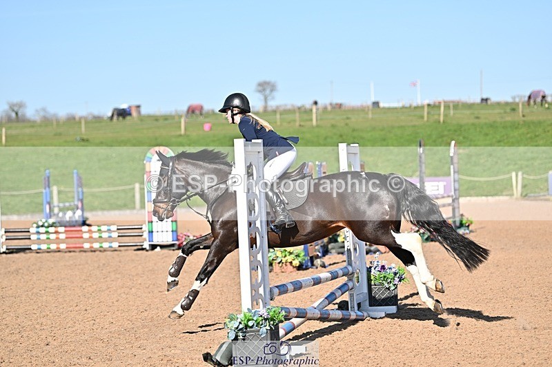 250401-162447-00073 - 60cm classes