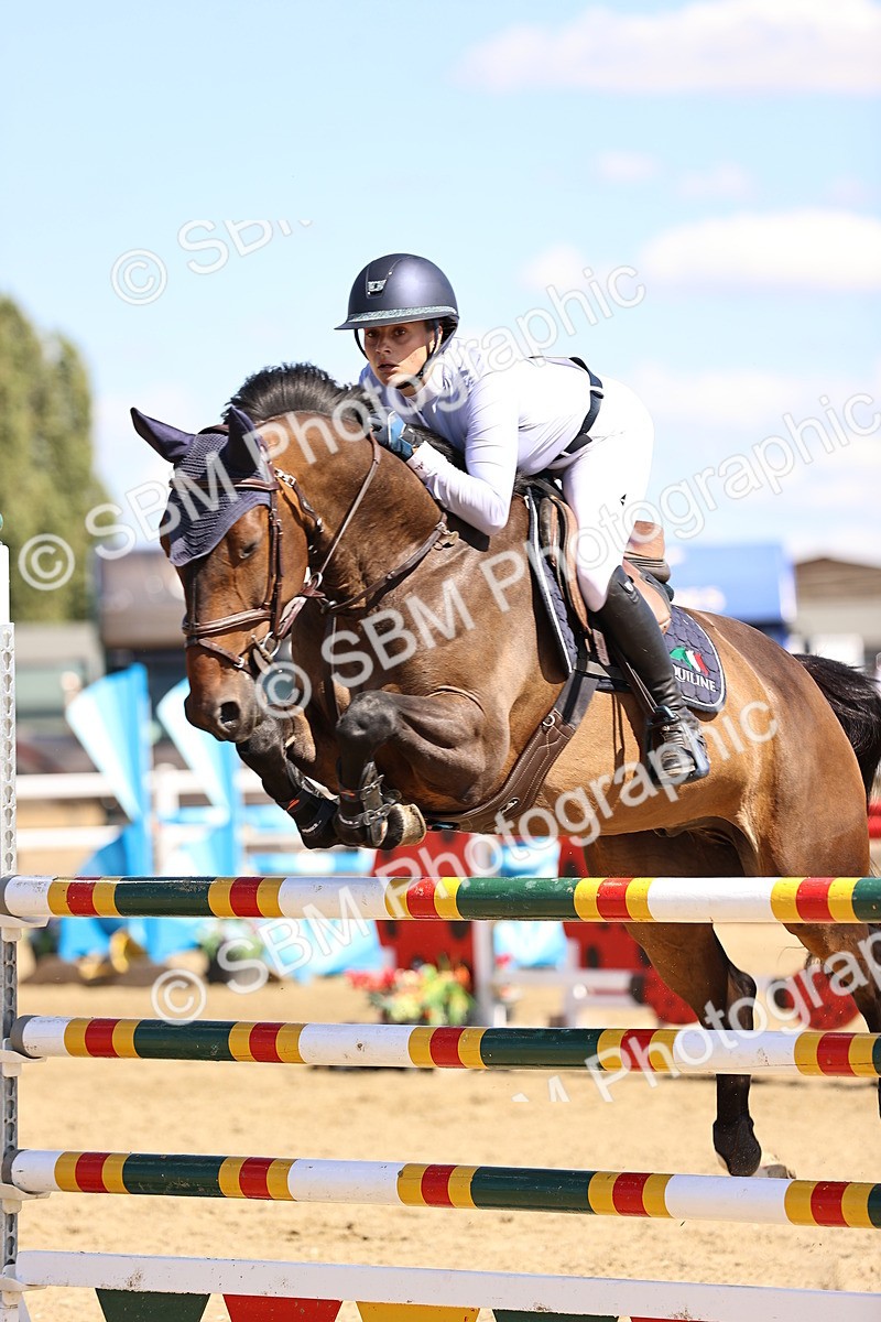 SBM_015398 - Class 16 - Senior foxhunter - 1.20m Open
