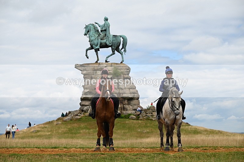 DSC_6756 - Time at Statue 12:45 to 13:15