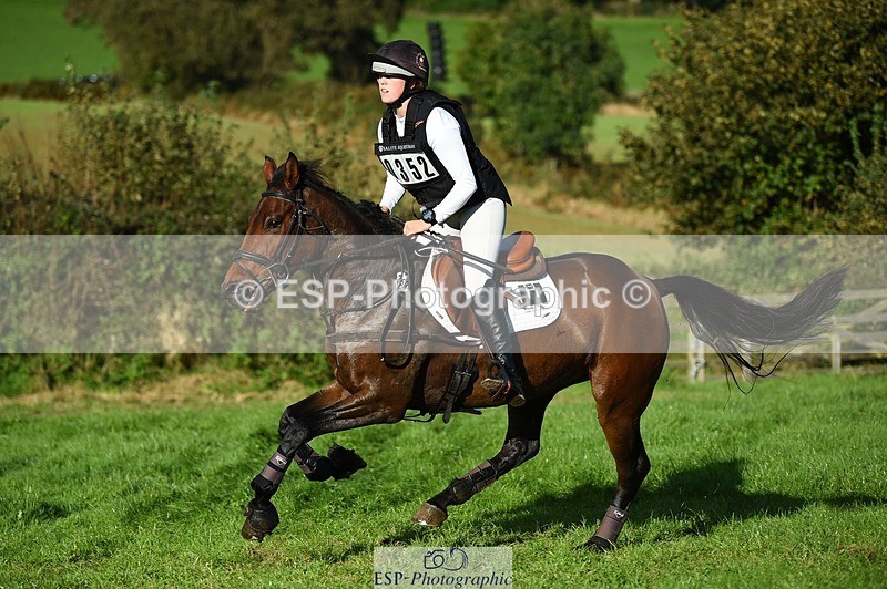 231022-150956-30342 - 352-GREANNANSTOWN.QUARRYMAN.GIRL-Grace.Taylor-XC