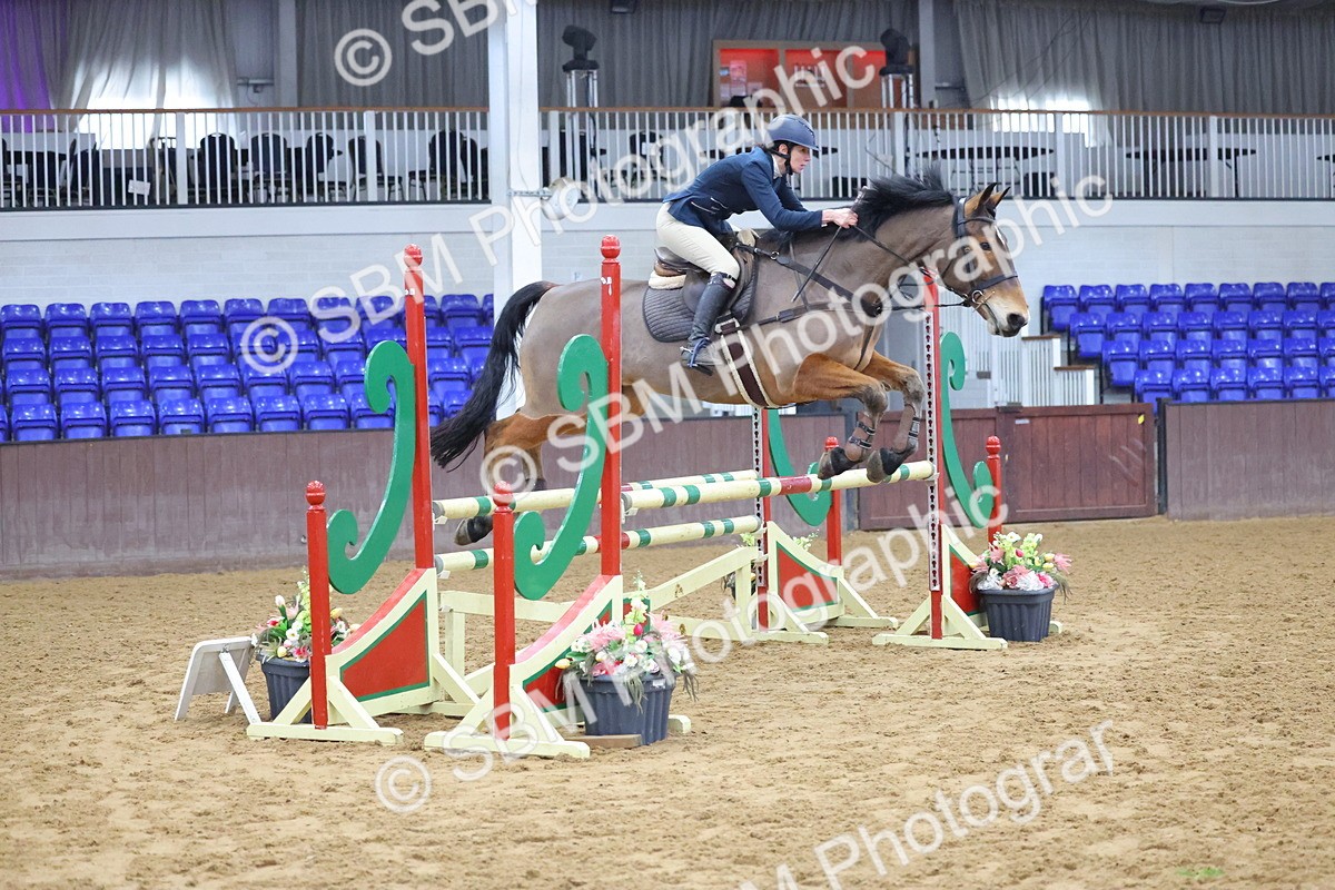 SBM_008534 - Class 21 - Nupafeed Supplements Senior Discovery/ 1m Open - First Round (1.00m)