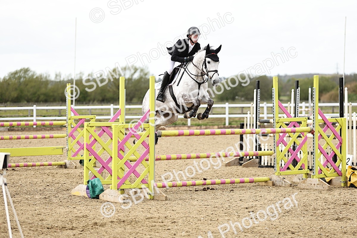 SBM_001276 - Class 4 - Senior Newcomers - 1.10m
