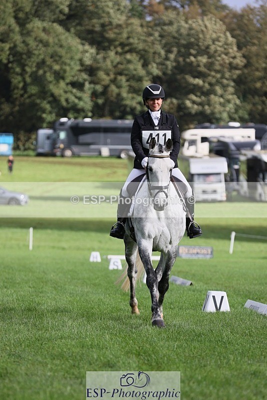 231019-101016-02225 - 411-MIDNIGHT.MOON.DANCER-Jacqueline.Cole-DR