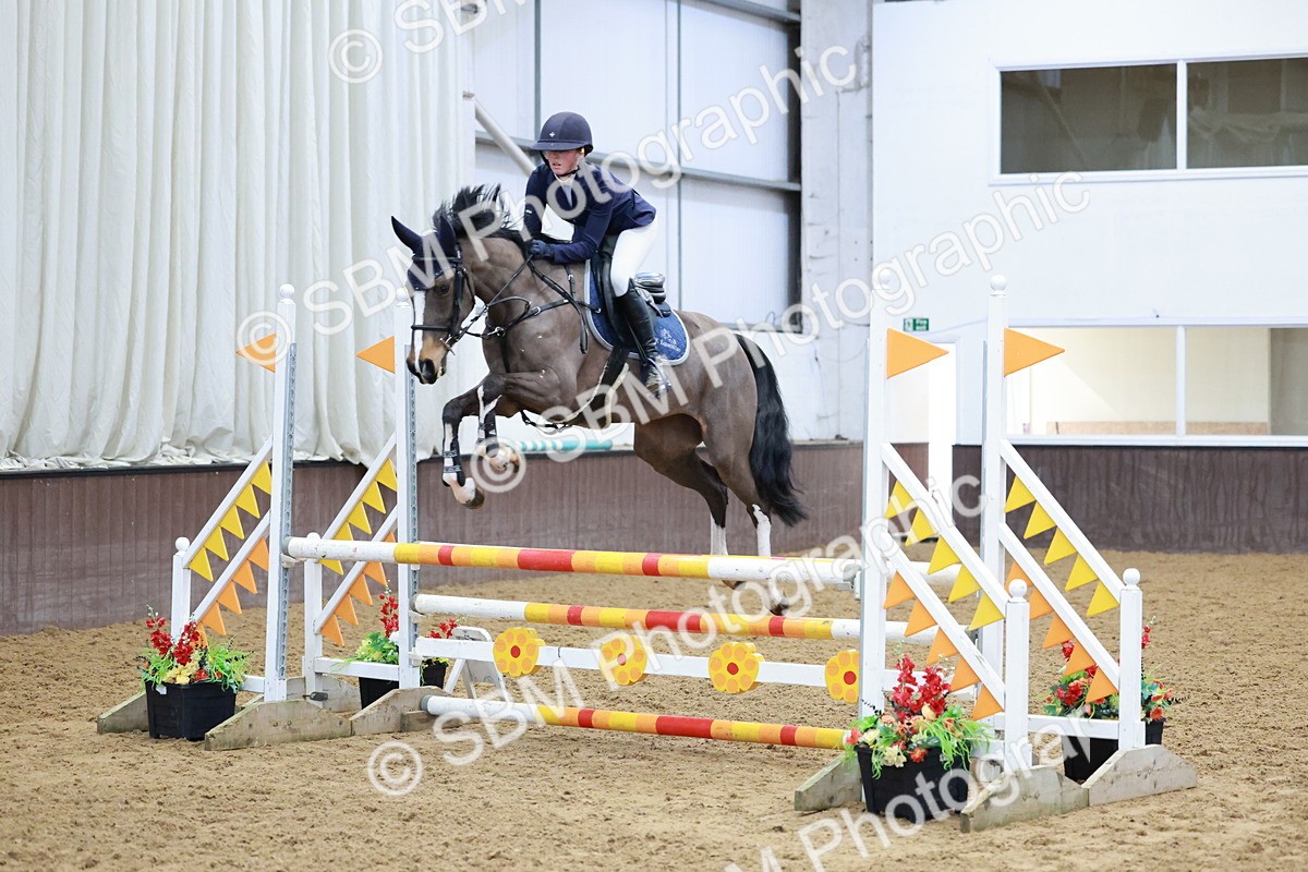 SBM_003007 - Class 9 - Equissage Pulse Senior BritiNovice/ 90cm Open