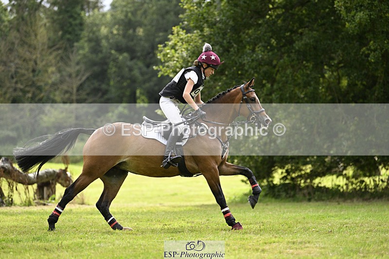 240825X-161811-36248 - 80cm XC 15.30 to 16.30