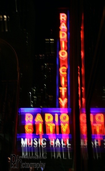 RadioCity-1-0490 - Artistic