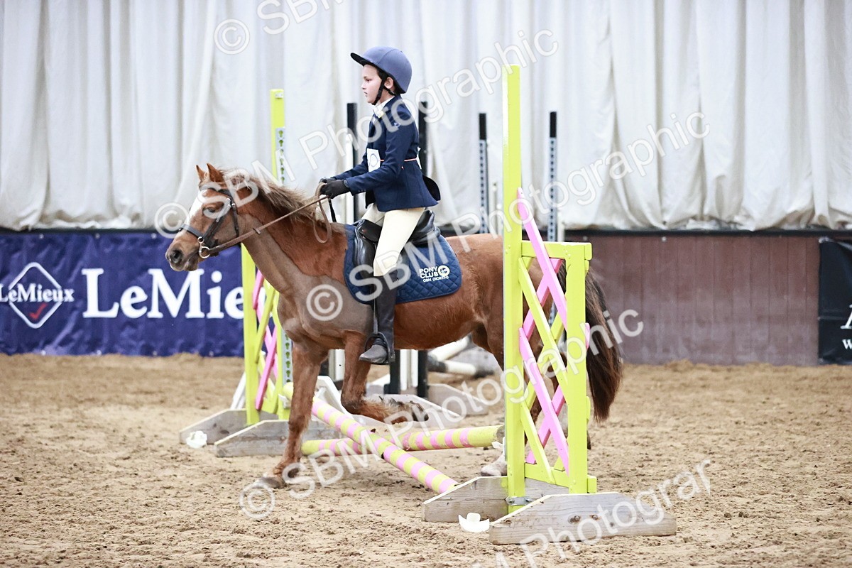 SBM_000284 - Class 1 - Cross Pole Jumping 30cm 40cm