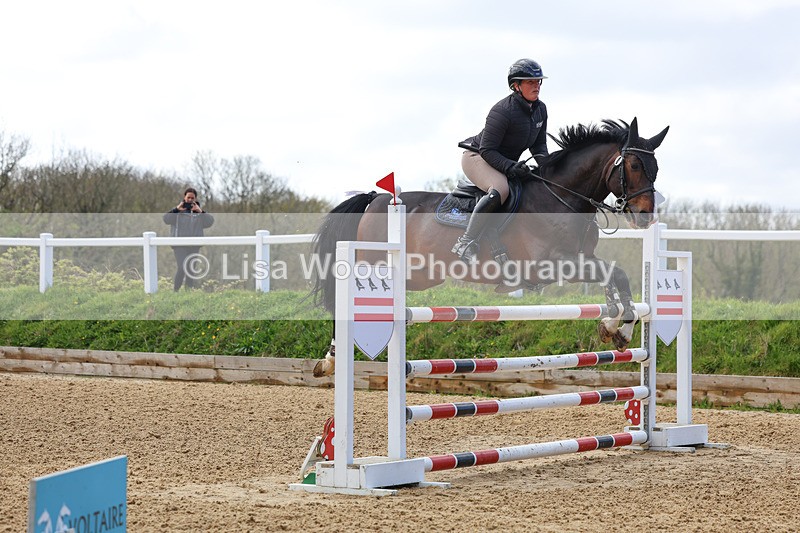 3E7A2322 - Class 8: Senior Foxhunter/1.20 open
