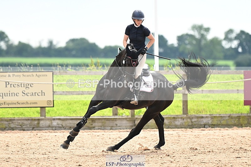 240801A-142200-01950 - Cls 4 Chard 7 Yr Old Championships