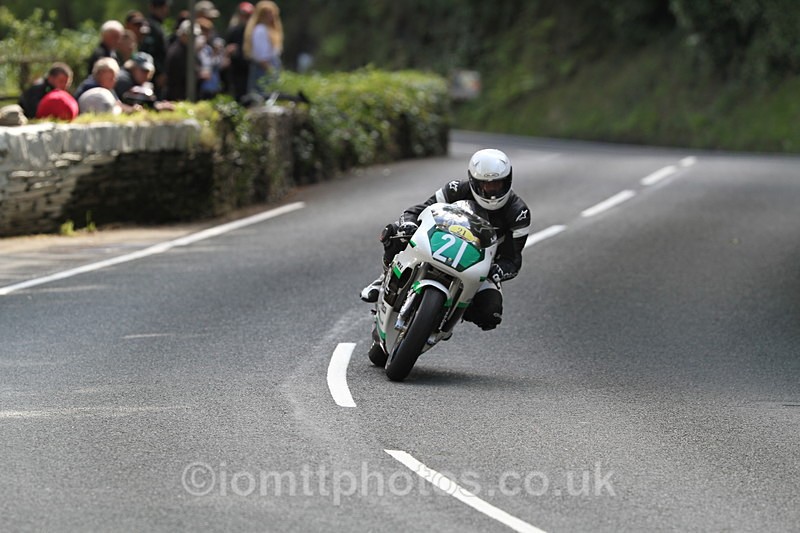 FOM_1023 - Classic TT Lap of honour