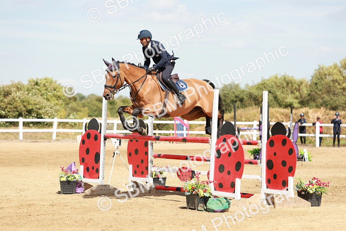 SBM_007843 - Class 4 - Senior Foxhunter - 1.20m Open