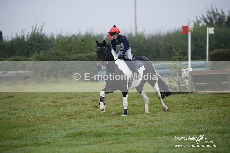 WWHT 171021 0094 - Novice Restricted (0.80m)  17/10/21