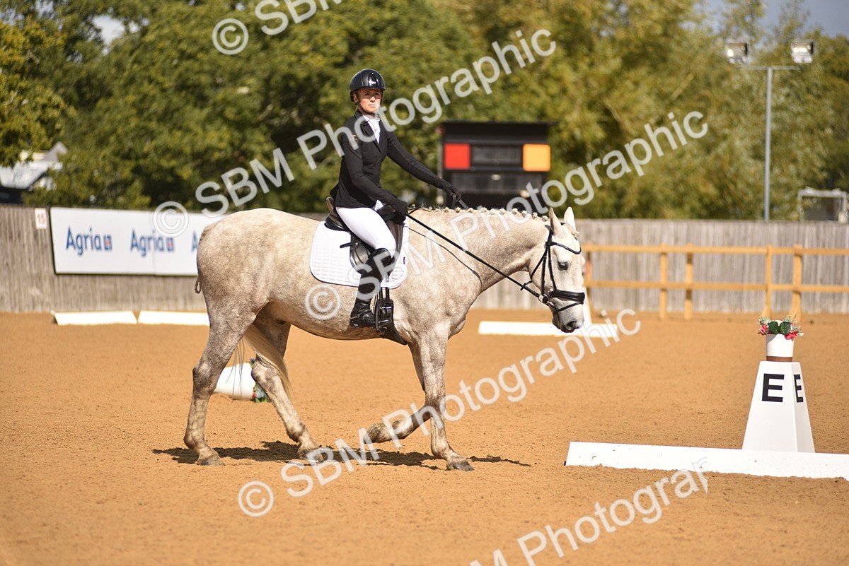 SBM_03085 - D4 - Small Tour Championship Intro 4