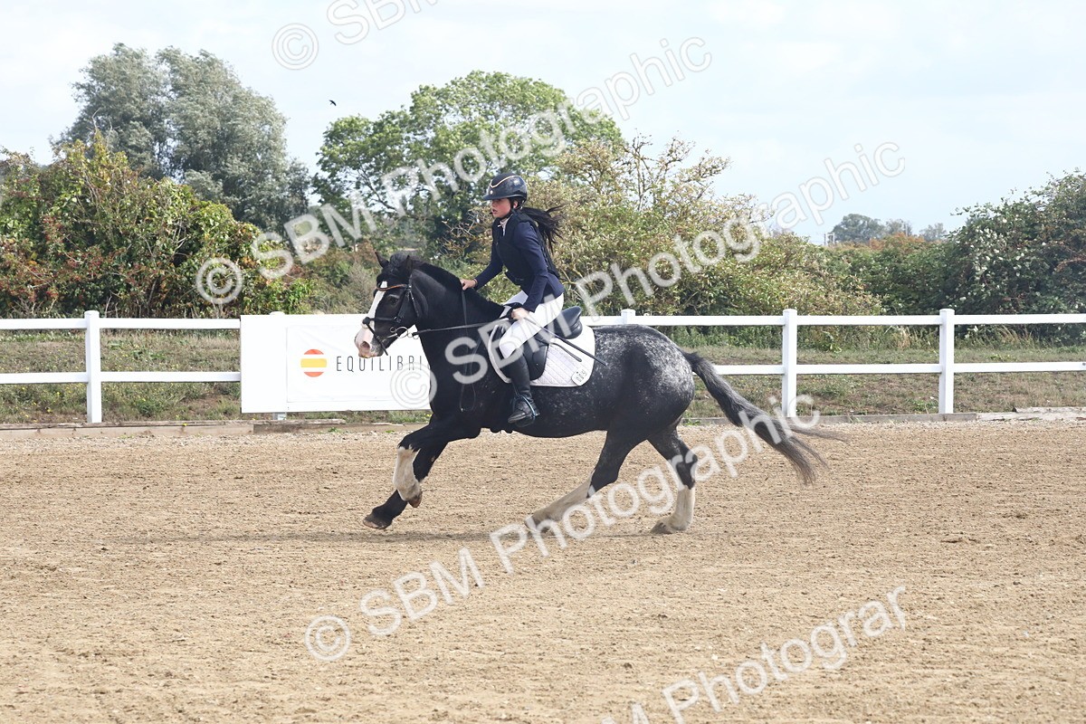 SBM_005989 - Class 6 - 60cm Champs