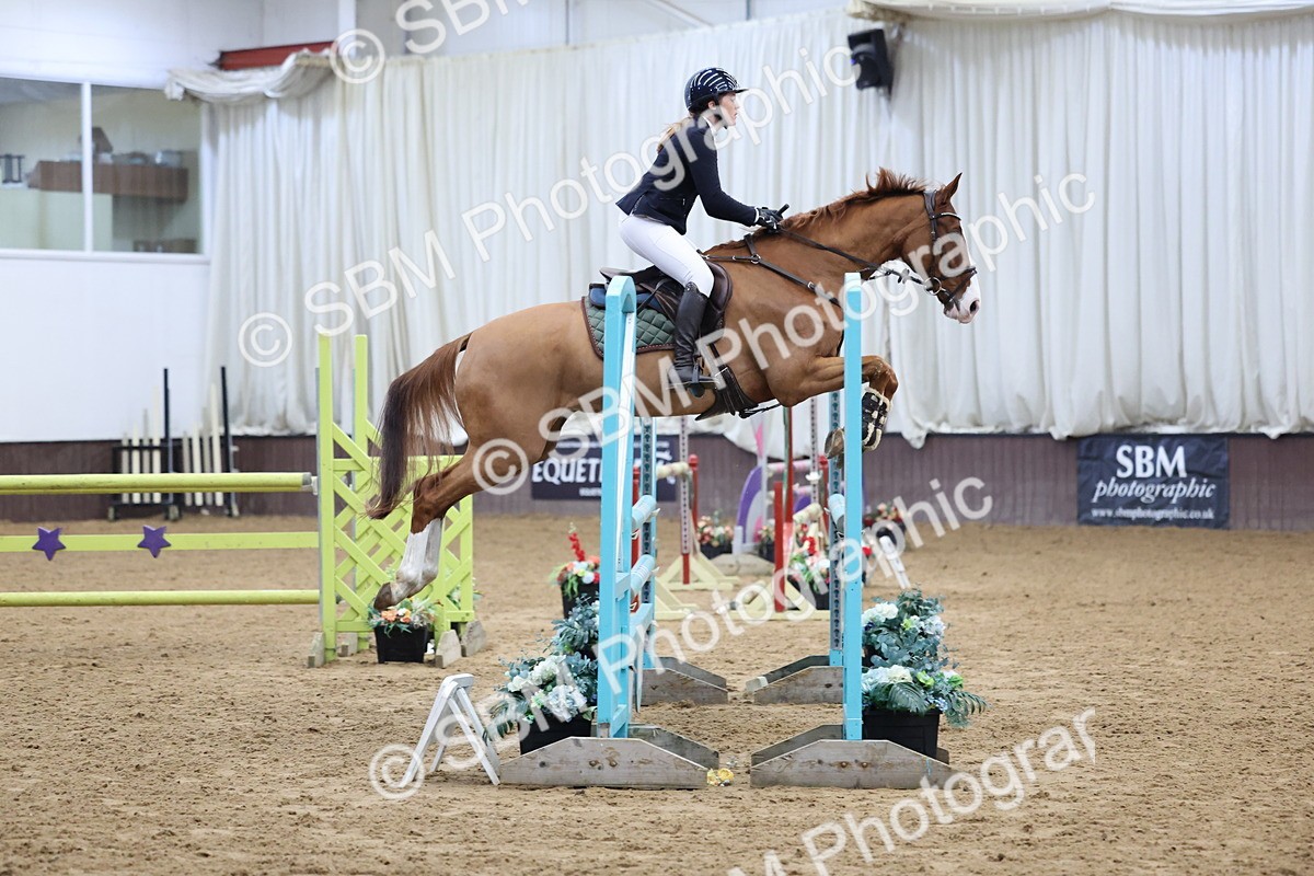 SBM_006385 - Class 23 - Senior Newcomers - 1.10m Open