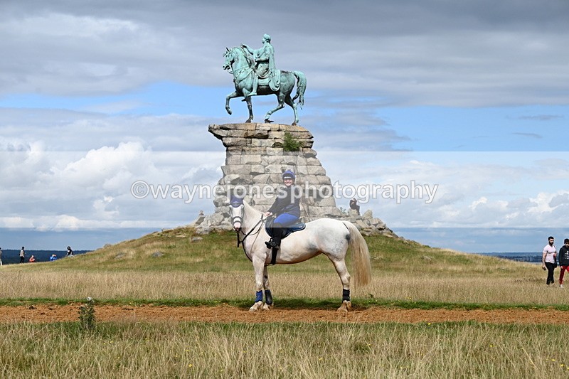 DSC_8946 - Time at Statue 14:33 to 15:10