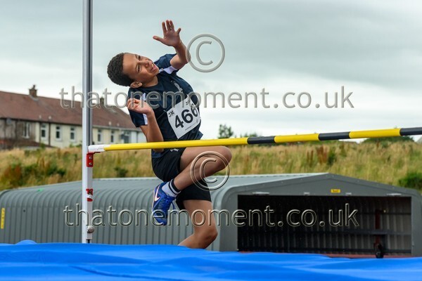 ComMast25-910995 - Field Male Set Two