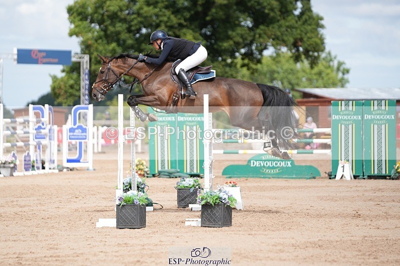 250801-105348-04812 - Cls 14 Snr Fox 1st Rnd