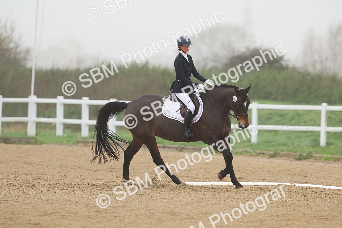 SBM_002027 - Class 5 - Novice 27