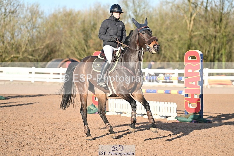 231210A-131417-02527 - Cls 20 Newcomers & 1.10m Open