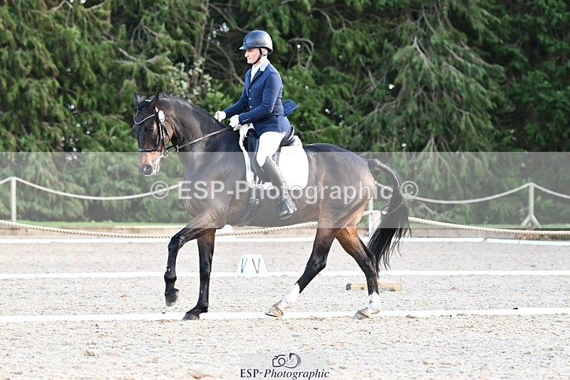 231110-134100-01021 - Cls 4 Novice 39Q