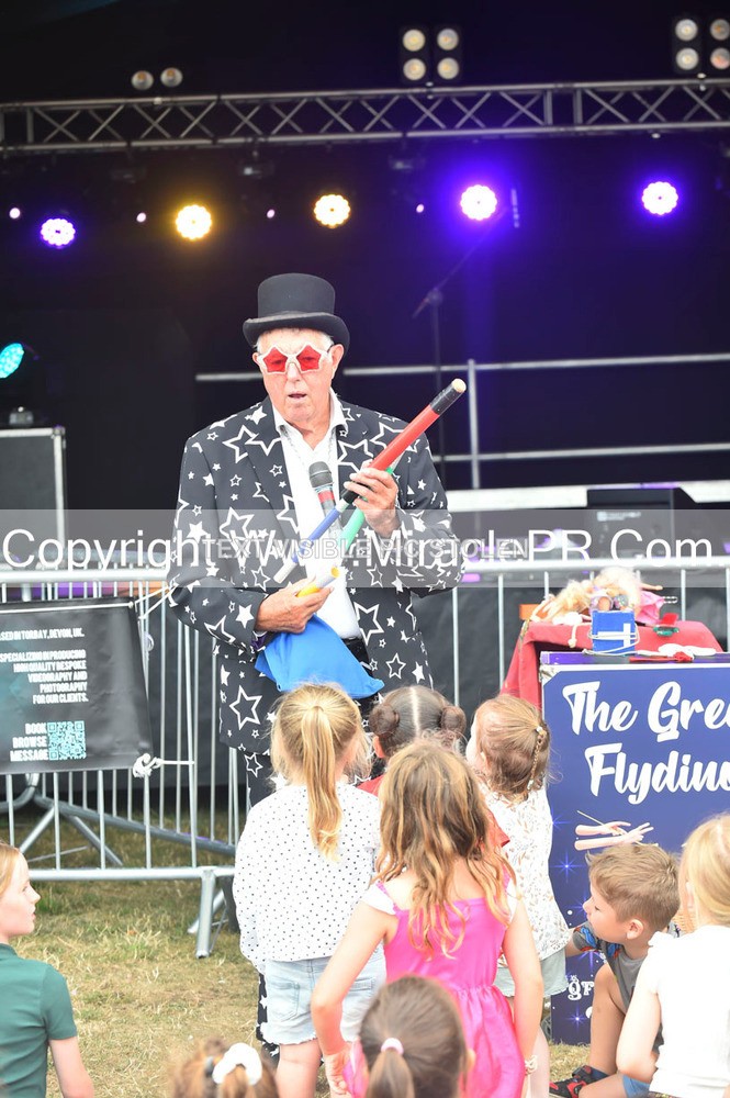 SH4_9520 - Mr Cosmo.