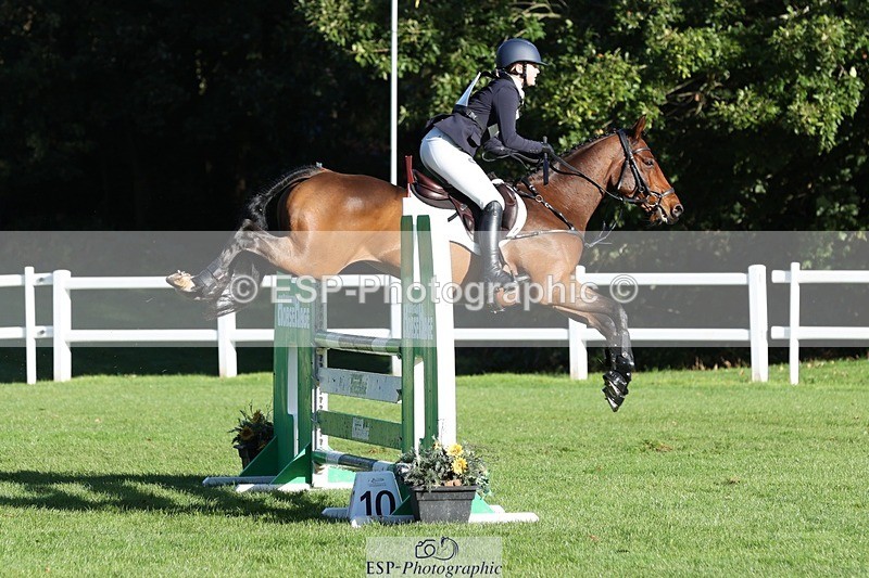 231022-095856-24246 - 668-BOWHAYLANDS.SKYFALL-Miya.Johns-TrotUp+SJ