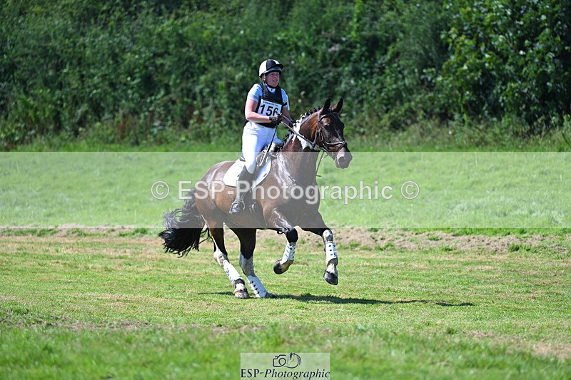 240811A-141320-04785 - 156