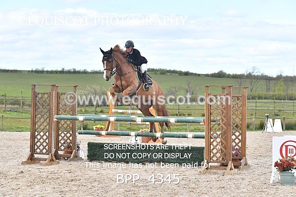 BPP_4345 - CLASS 8 FRI Senior Foxhunter/ 1.20m Open