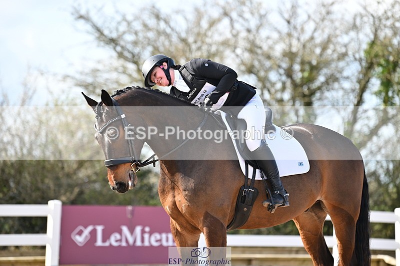 240324A-144842-04101 - Novice 27, 14.30 to 15.25