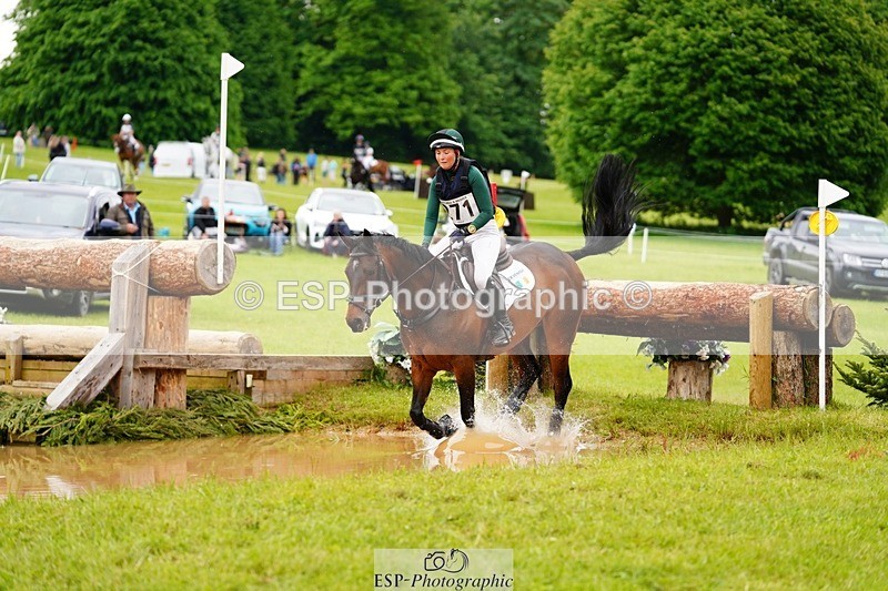 240525-172146-19111 - 271-WILD_ATLANTIC_WAY-Susie_Berry