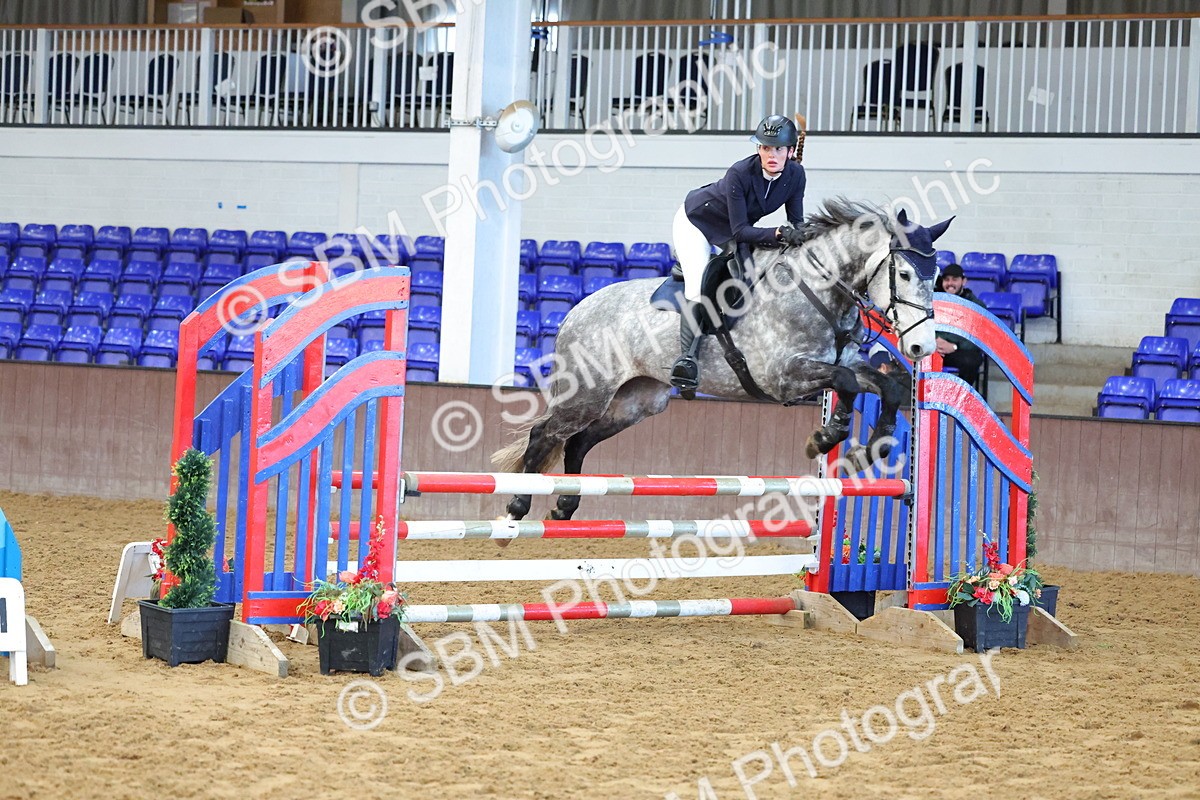 SBM_005438 - Class 22 - Bliss of London Novice Winter Championship Qualifier 90cm