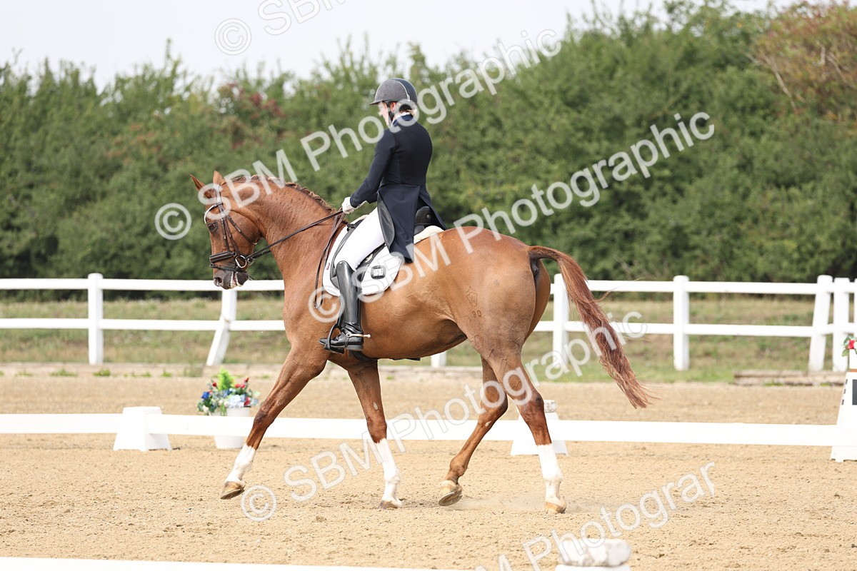 SBM_007187 - Class 9 - FEI INT I - 13.37-14.33