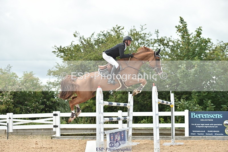 230723A-135446-12149 - Cls 24, 1 Star Gold 1.30m