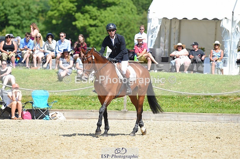 230528-114428-15351 - 371-JERPOINT_ECLIPSE-Max_Gordon-SUNTrotUp+SJ