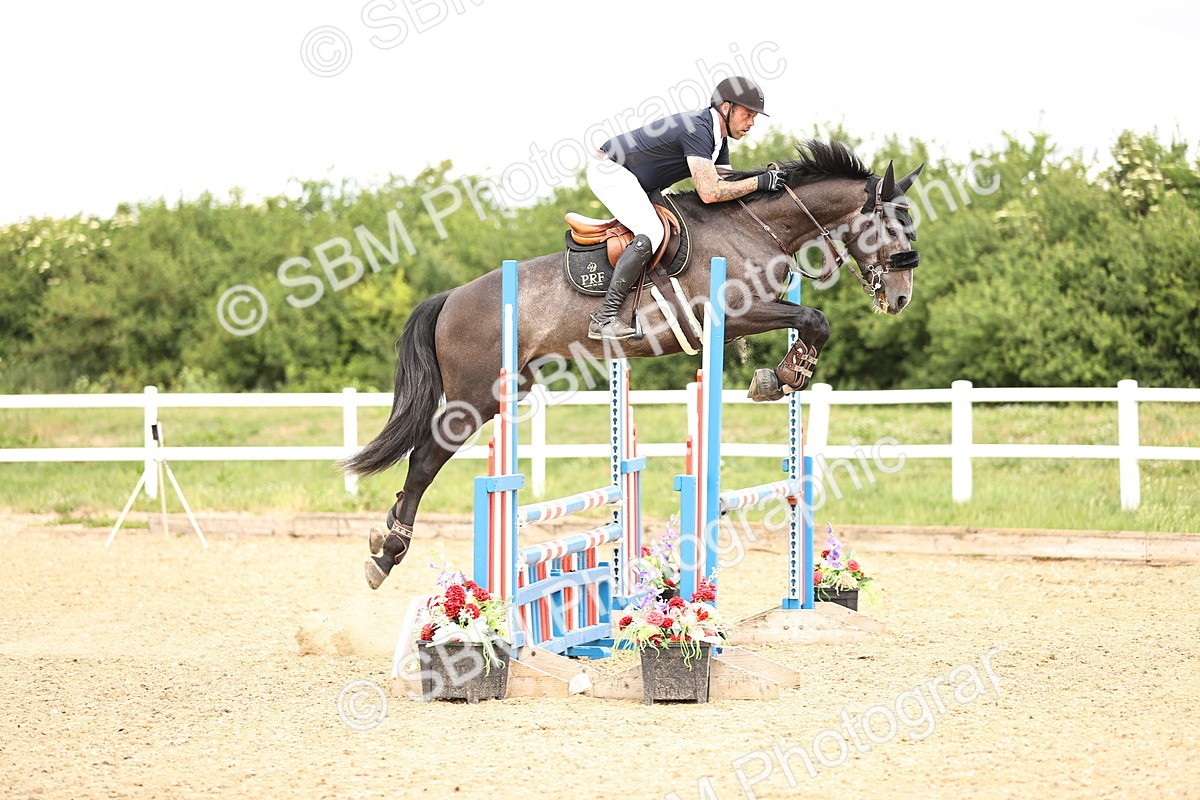 SBM_006612 - Class 17 - Senior Discovery -1.00m