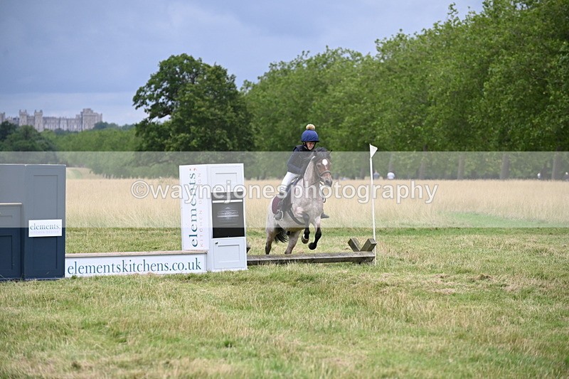 WJ6_2934 - Time at Jump 11:06 to 11:40