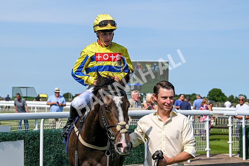 300724-Race 3-Forager-9427 - Race 3