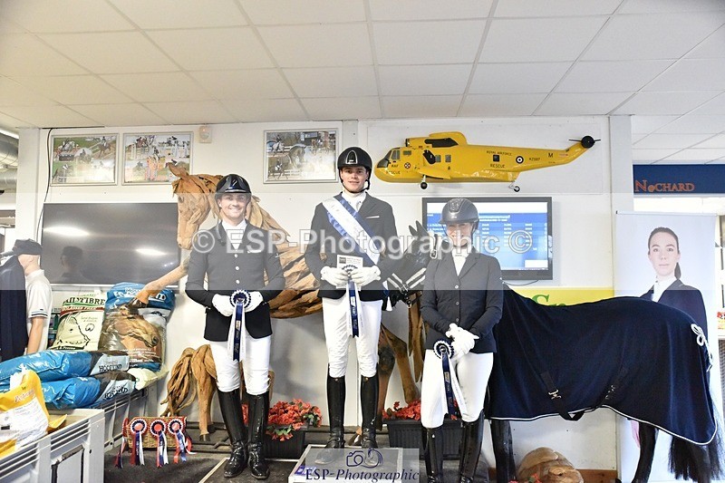 250216-144512-06156 - Elementary Gold Presentations